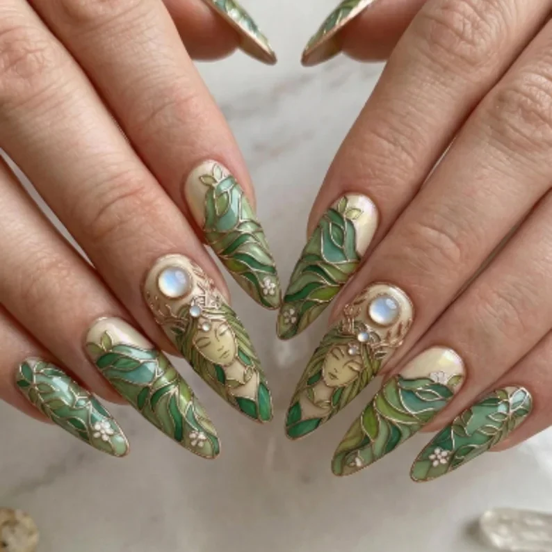 press on nails, custom press on nails, fake nails, Nails Art, stained glass nails, gold press on nails, 3d press on nails, luxury press on nails, handmade press on nails