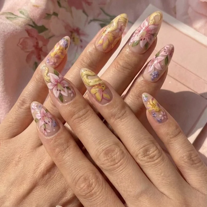 press on nails, custom press on nails, fake nails, Nails Art, stained glass nails, gold press on nails, 3d press on nails, luxury press on nails, handmade press on nails