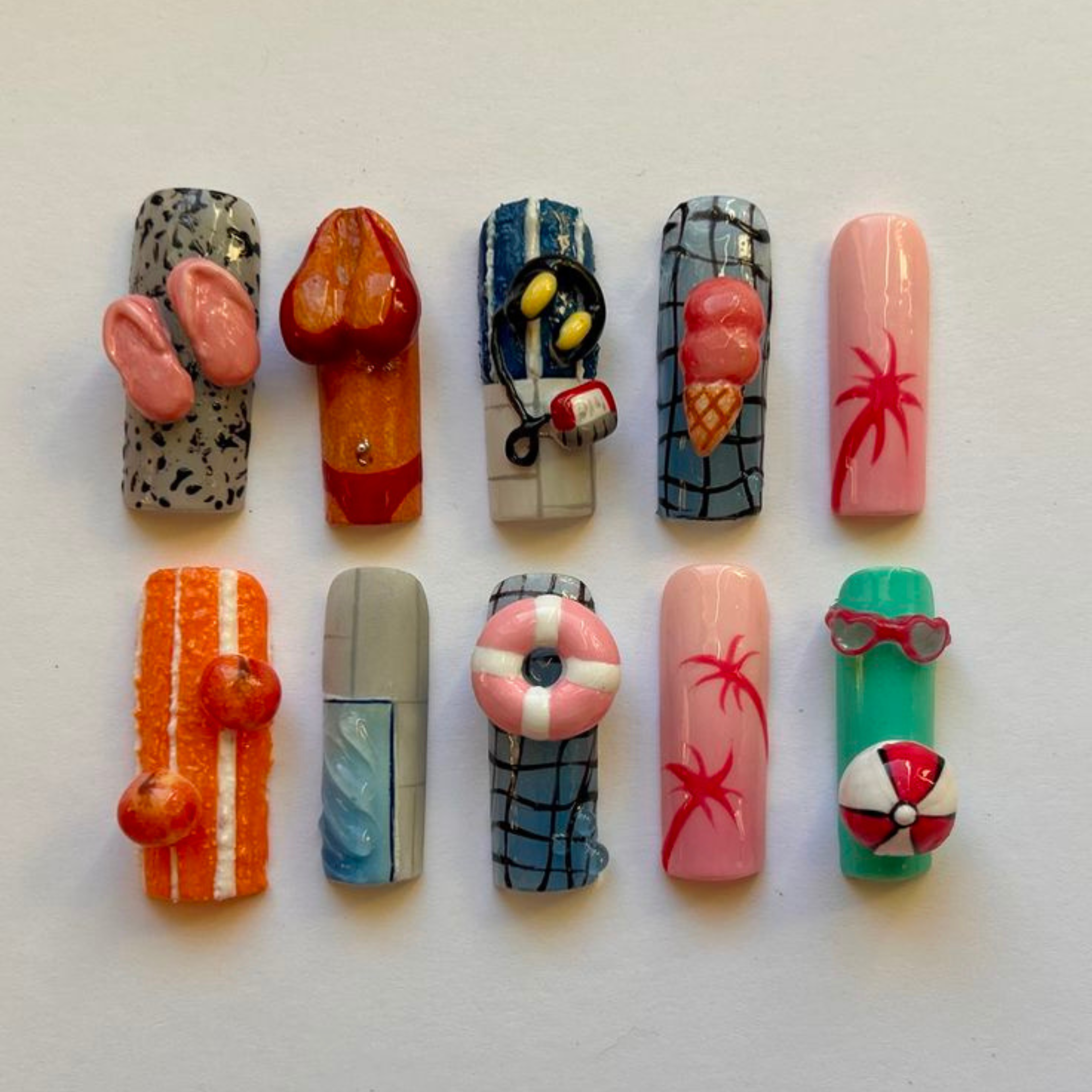 press on nails, custom press on nails, fake nails, Nails Art, stained glass nails, gold press on nails, 3d press on nails, luxury press on nails, handmade press on nails