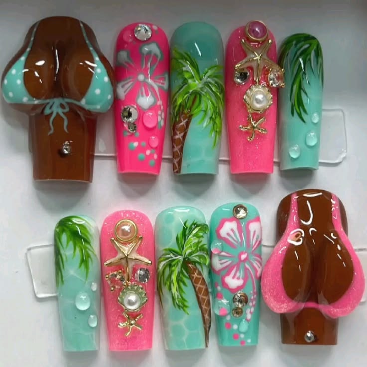 press on nails, custom press on nails, fake nails, Nails Art, stained glass nails, gold press on nails, 3d press on nails, luxury press on nails, handmade press on nails