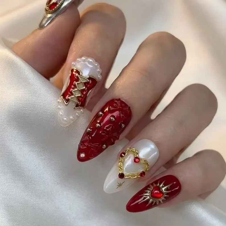 royal nail design, press-on nail set, press on nails, custom press on nails, fake nails, Nails Art, stained glass nails, gold press on nails, 3d press on nails, luxury press on nails, handmade press on nails