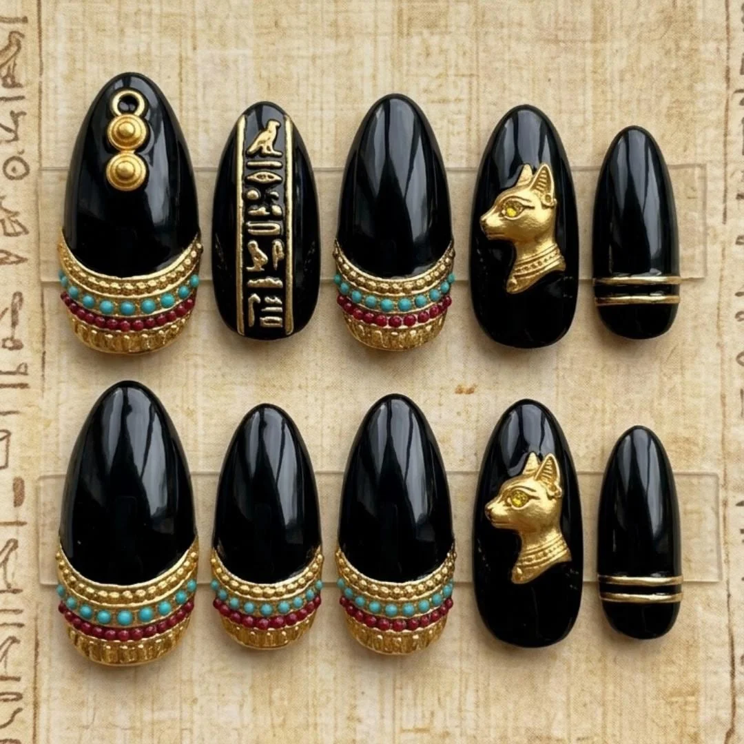 press on nails, custom press on nails, fake nails, Nails Art, stained glass nails, gold press on nails, 3d press on nails, luxury press on nails, handmade press on nails