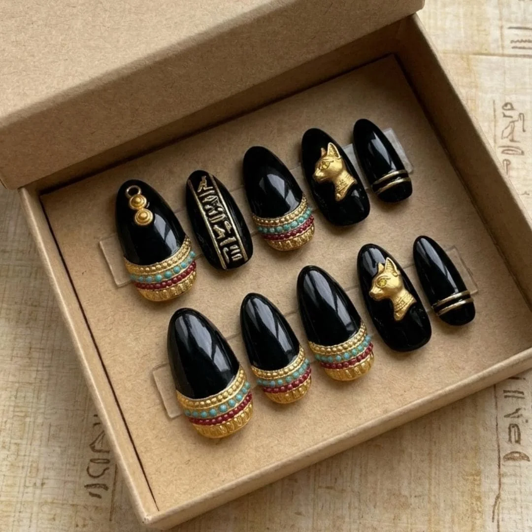 press on nails, custom press on nails, fake nails, Nails Art, stained glass nails, gold press on nails, 3d press on nails, luxury press on nails, handmade press on nails