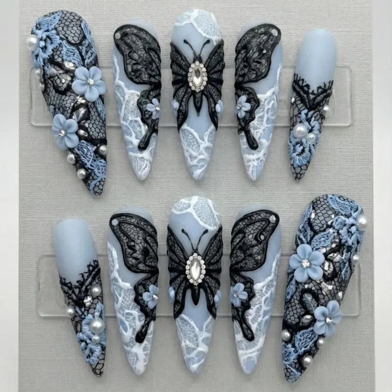 press on nails, custom press on nails, fake nails, Nails Art, stained glass nails, gold press on nails, 3d press on nails, luxury press on nails, handmade press on nails