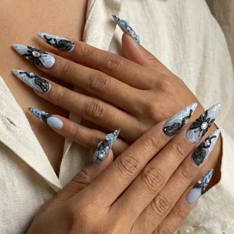 press on nails, custom press on nails, fake nails, Nails Art, stained glass nails, gold press on nails, 3d press on nails, luxury press on nails, handmade press on nails