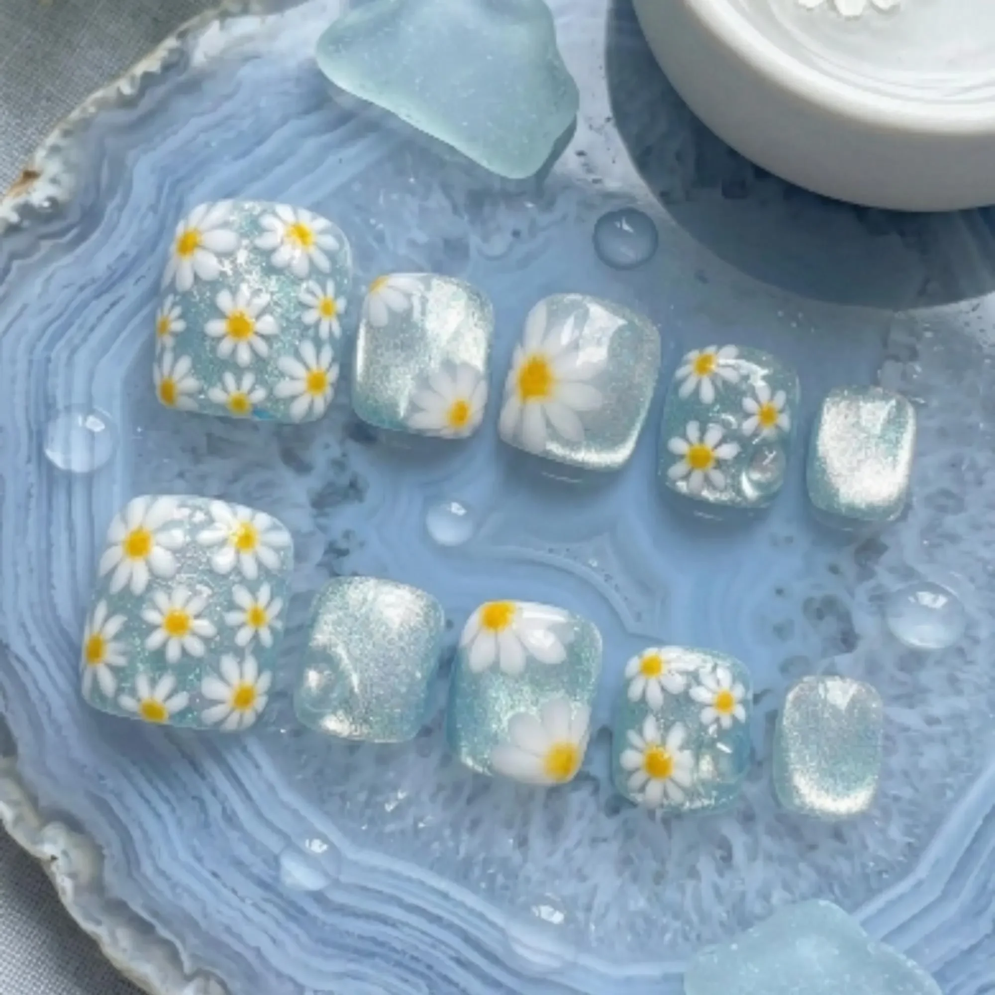 shimmer press on, magnetic blue, press on nails, custom press on nails, fake nails, Nails Art, stained glass nails, gold press on nails, 3d press on nails, luxury press on nails, handmade press on nails