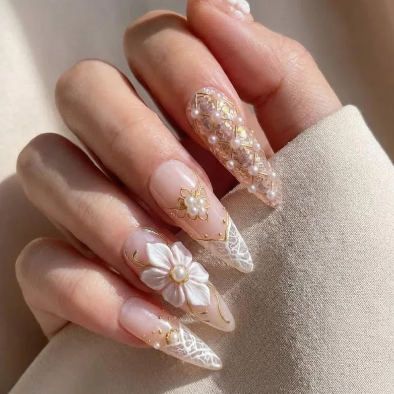 pearl wedding nails, wedding nail art, press on nails, custom press on nails, fake nails, Nails Art, stained glass nails, gold press on nails, 3d press on nails, luxury press on nails, handmade press on nails