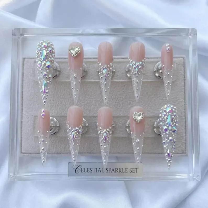press on nails, custom press on nails, fake nails, Nails Art, stained glass nails, gold press on nails, 3d press on nails, luxury press on nails, handmade press on nails