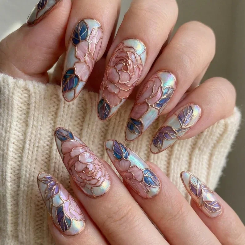 art nouveau design, stained glass nails, press on nails, custom press on nails, fake nails, Nails Art, gold press on nails, 3d press on nails, luxury press on nails, handmade press on nails