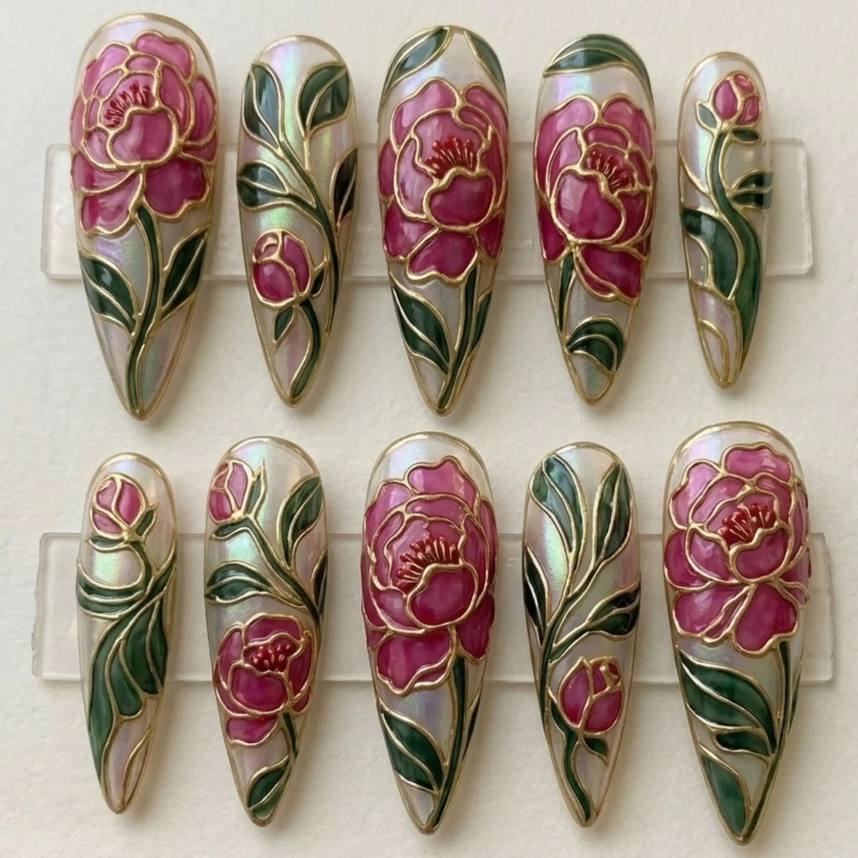 press on nails, custom press on nails, fake nails, Nails Art, stained glass nails, gold press on nails, 3d press on nails, luxury press on nails, handmade press on nails