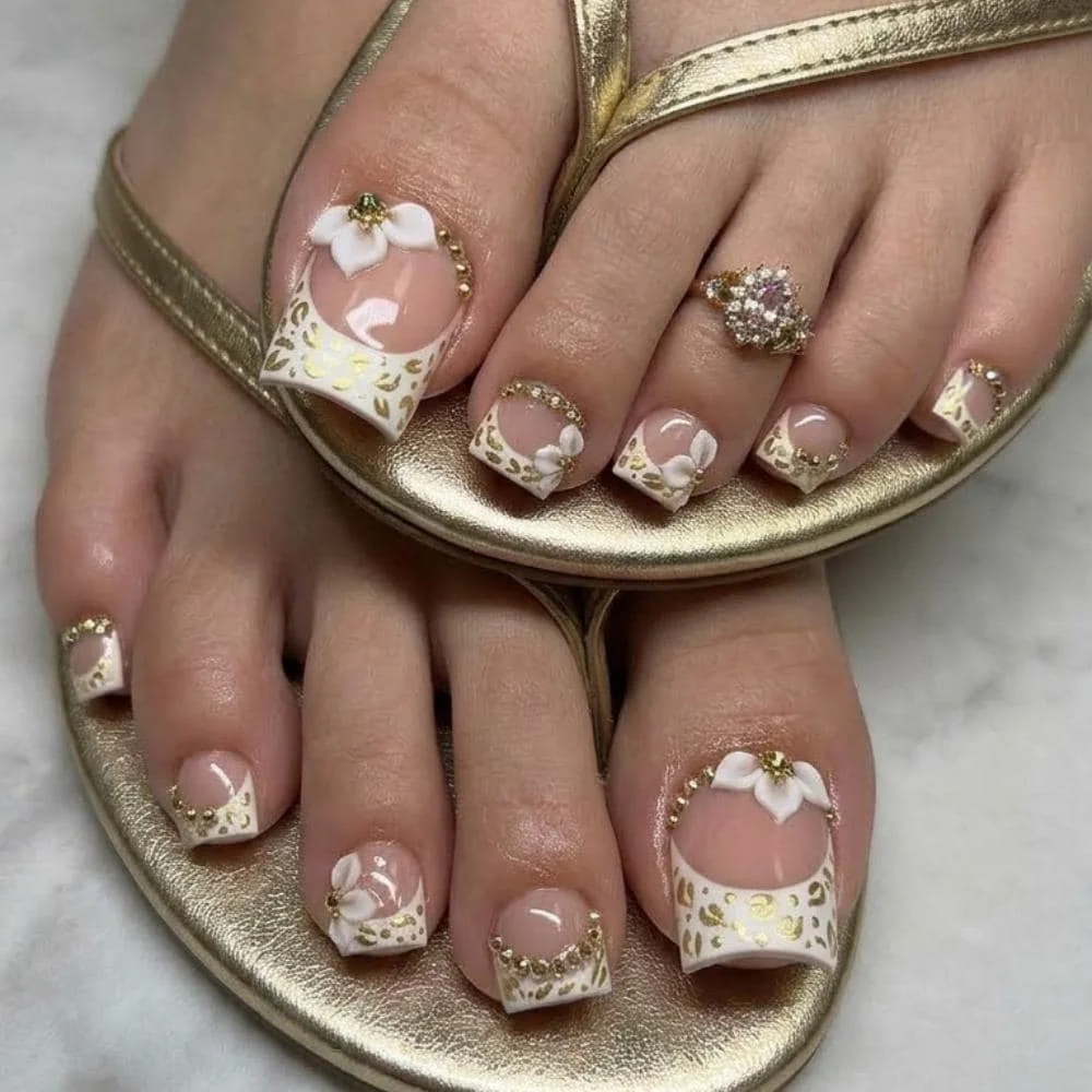 luxury french tip, press on toes, press on nails, custom press on nails, fake nails, Nails Art, stained glass nails, gold press on nails, 3d press on nails, luxury press on nails, handmade press on nails