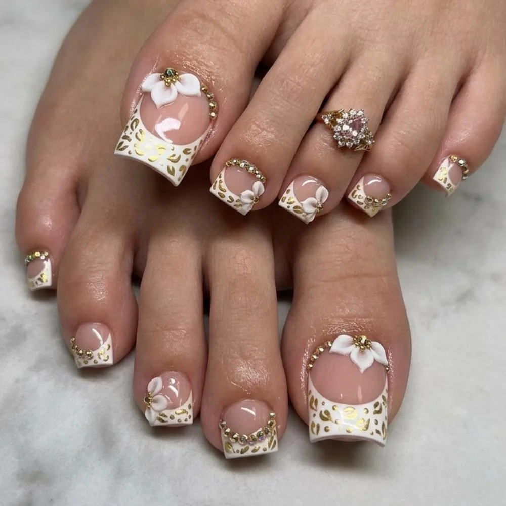 3D flower design, gold leopard print, press on nails, custom press on nails, fake nails, Nails Art, stained glass nails, gold press on nails, 3d press on nails, luxury press on nails, handmade press on nails