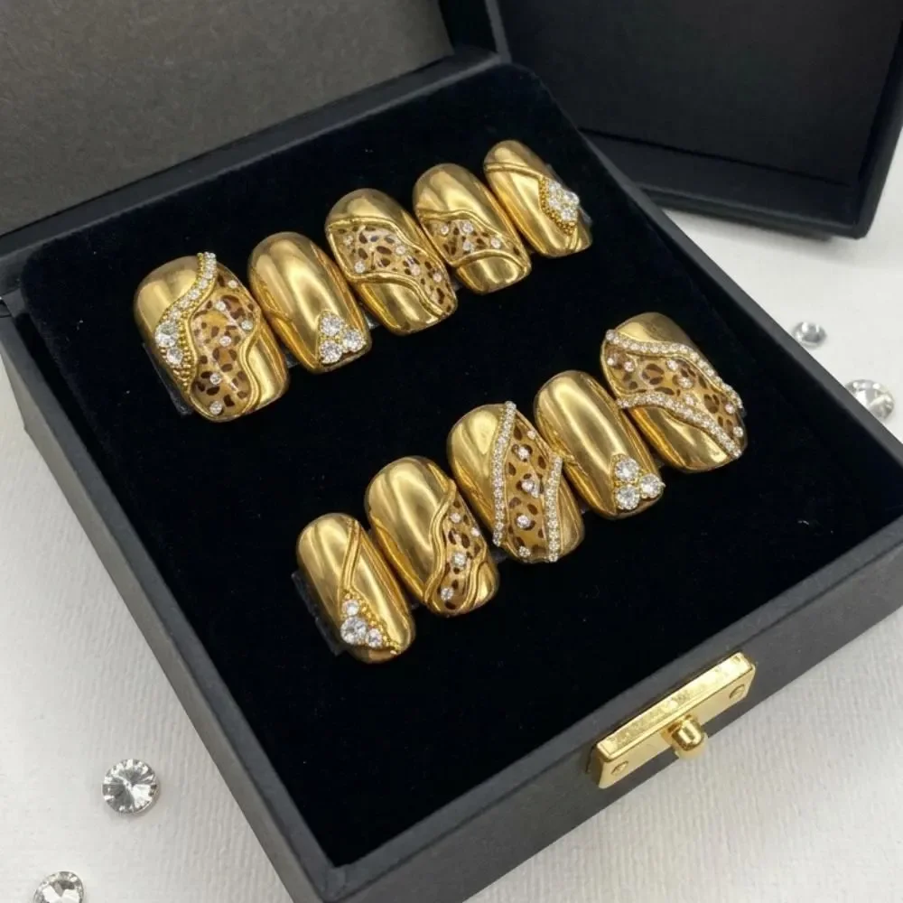 gold leopard nails, luxury fake nails, press on nails, custom press on nails, fake nails, Nails Art, stained glass nails, gold press on nails, 3d press on nails, luxury press on nails, handmade press on nails