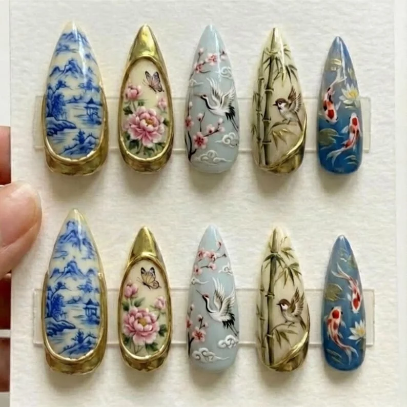 press on nails, custom press on nails, fake nails, Nails Art, stained glass nails, gold press on nails, 3d press on nails, luxury press on nails, handmade press on nails