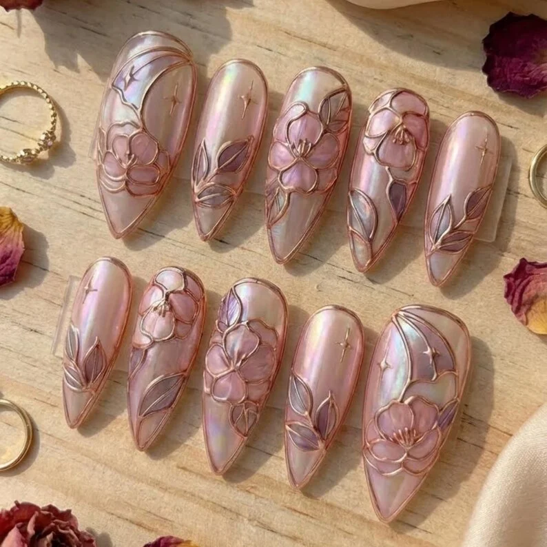 floral nail art, rose gold nails, press on nails, custom press on nails, fake nails, Nails Art, stained glass nails, gold press on nails, 3d press on nails, luxury press on nails, handmade press on nails