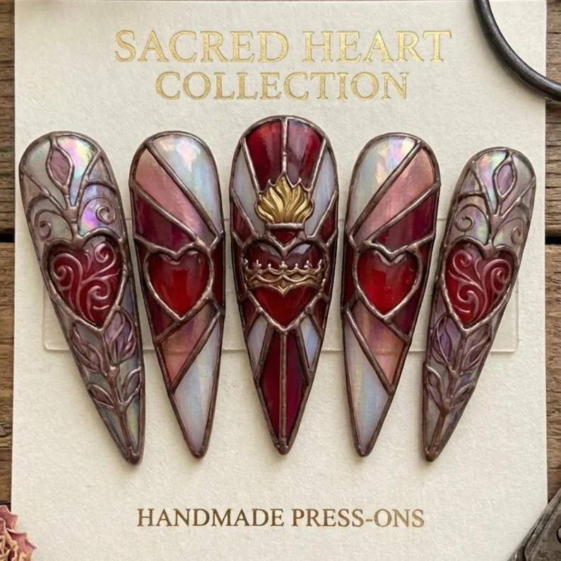 press on nails, custom press on nails, fake nails, Nails Art, stained glass nails, gold press on nails, 3d press on nails, luxury press on nails, handmade press on nails