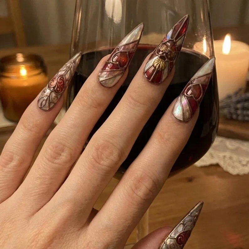 press on nails, custom press on nails, fake nails, Nails Art, stained glass nails, gold press on nails, 3d press on nails, luxury press on nails, handmade press on nails