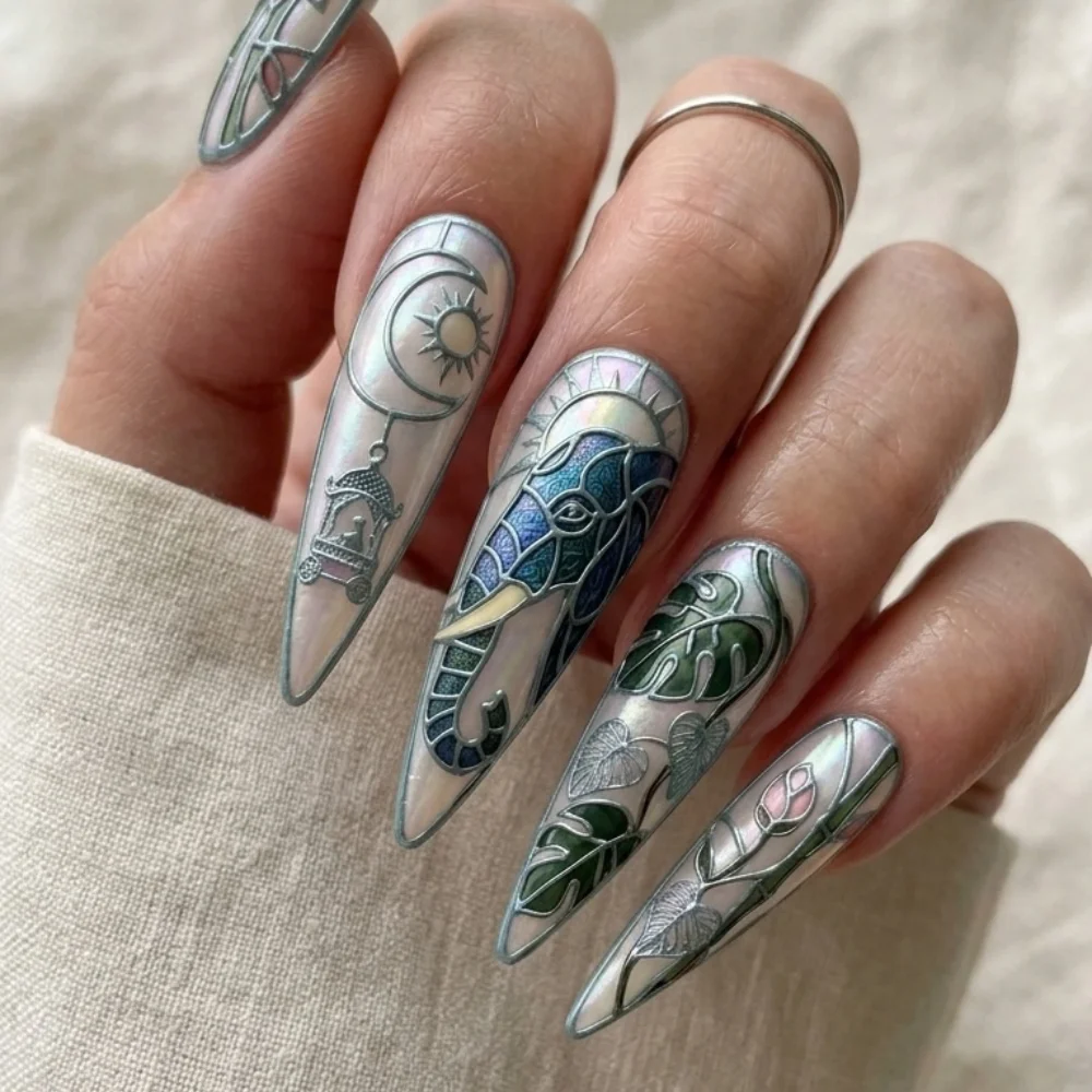 press on nails, custom press on nails, fake nails, Nails Art, stained glass nails, gold press on nails, 3d press on nails, luxury press on nails, handmade press on nails