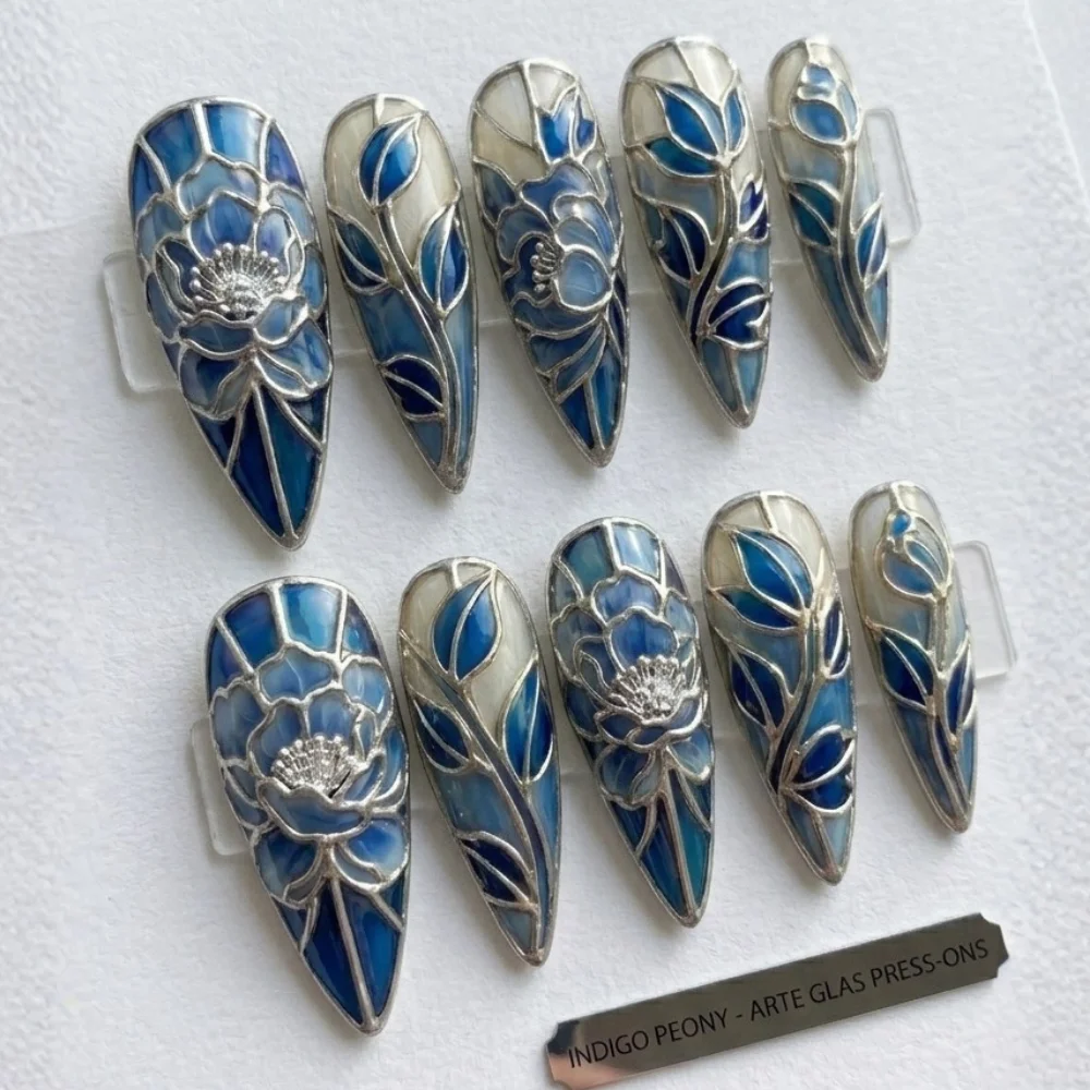 press on nails, custom press on nails, fake nails, Nails Art, stained glass nails, gold press on nails, 3d press on nails, luxury press on nails, handmade press on nails