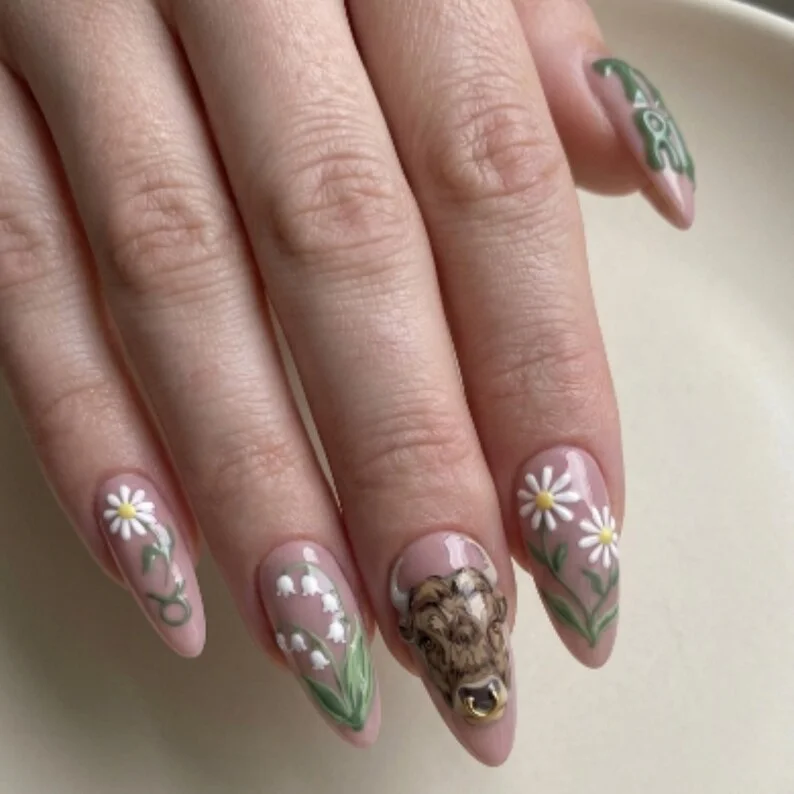 press on nails, custom press on nails, fake nails, Nails Art, stained glass nails, gold press on nails, 3d press on nails, luxury press on nails, handmade press on nails