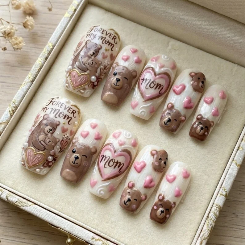 press on nails, custom press on nails, fake nails, Nails Art, stained glass nails, gold press on nails, 3d press on nails, luxury press on nails, handmade press on nails