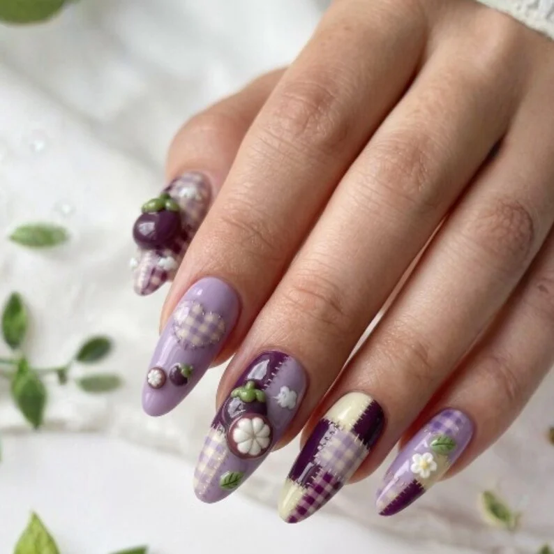press on nails, custom press on nails, fake nails, Nails Art, stained glass nails, gold press on nails, 3d press on nails, luxury press on nails, handmade press on nails