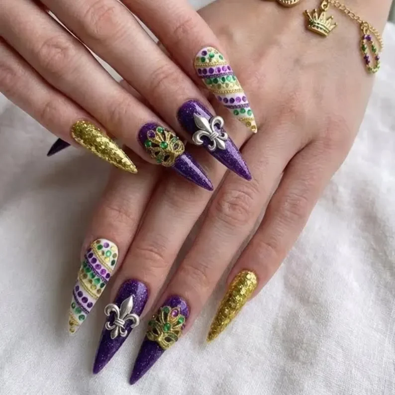 Mardi Gras press-on nails, 3D fleur de lis, press on nails, custom press on nails, fake nails, Nails Art, stained glass nails, gold press on nails, 3d press on nails, luxury press on nails, handmade press on nails