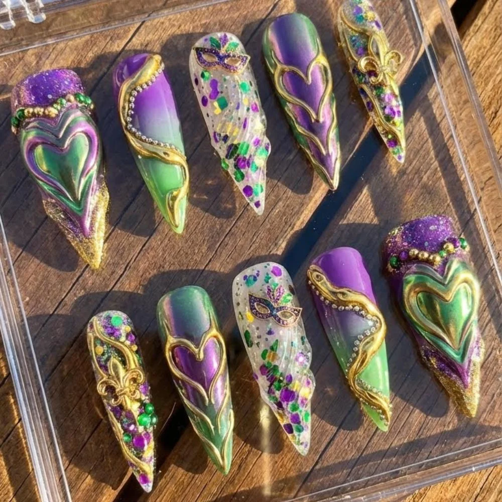 3D heart nails, Masquerade nails, press on nails, custom press on nails, fake nails, Nails Art, stained glass nails, gold press on nails, 3d press on nails, luxury press on nails, handmade press on nails