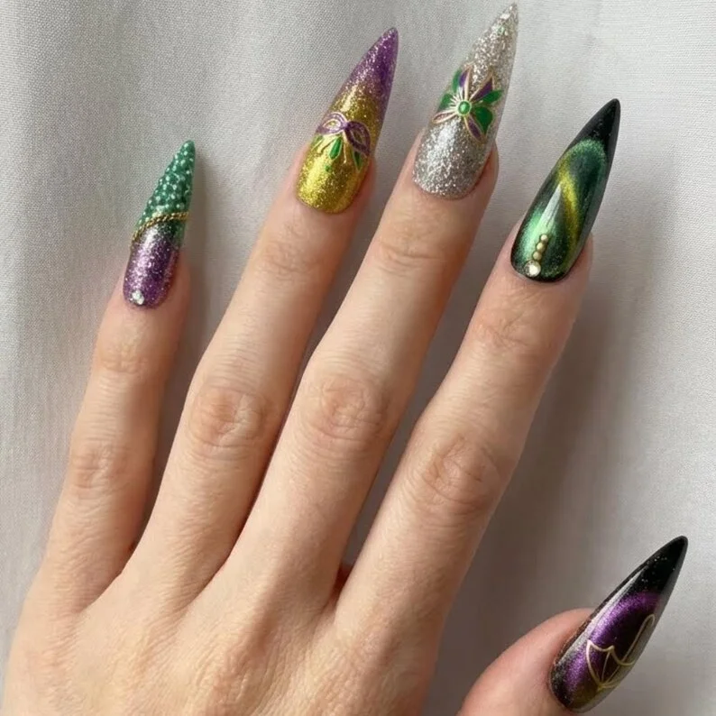 3D mask nails, Cat eye nails, press on nails, custom press on nails, fake nails, Nails Art, stained glass nails, gold press on nails, 3d press on nails, luxury press on nails, handmade press on nails