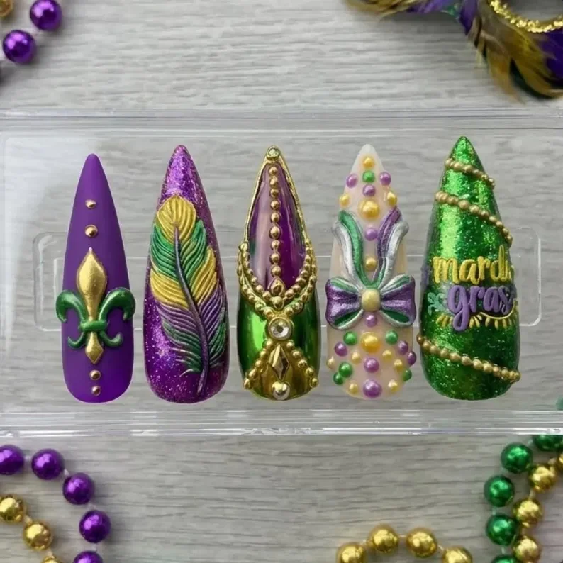 Mardi Gras Queen, Luxury 3D Nails, press on nails, custom press on nails, fake nails, Nails Art, stained glass nails, gold press on nails, 3d press on nails, luxury press on nails, handmade press on nails