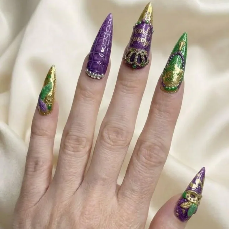 Mardi Gras press-on nails, Royalty nail design, press on nails, custom press on nails, fake nails, Nails Art, stained glass nails, gold press on nails, 3d press on nails, luxury press on nails, handmade press on nails