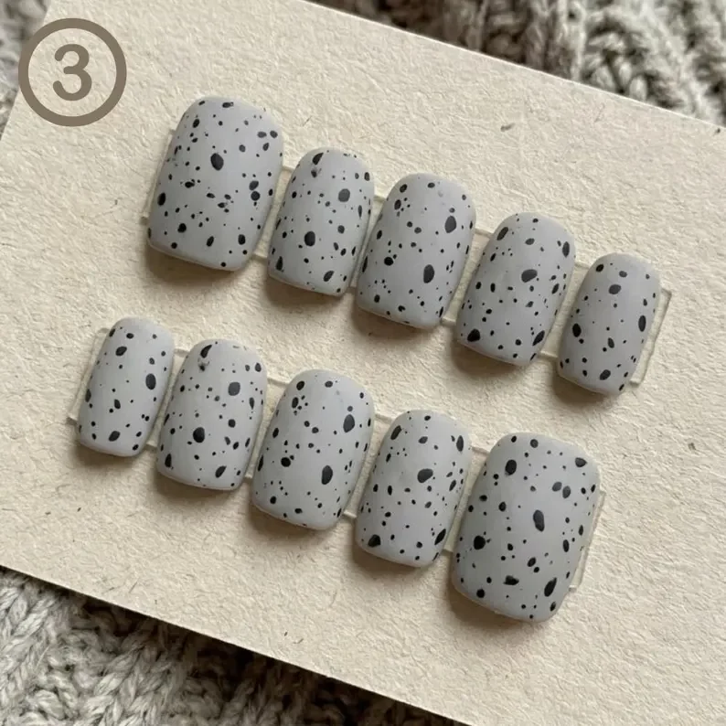 matte quail egg, press on nails, custom press on nails, fake nails, Nails Art, stained glass nails, gold press on nails, 3d press on nails, luxury press on nails, handmade press on nails