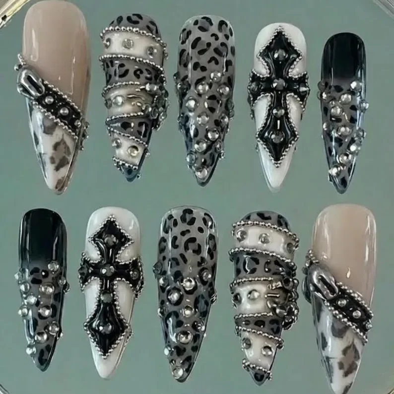 gothic leopard press-on nails, Y2K press on nails, press on nails, custom press on nails, fake nails, Nails Art, stained glass nails, gold press on nails, 3d press on nails, luxury press on nails, handmade press on nails