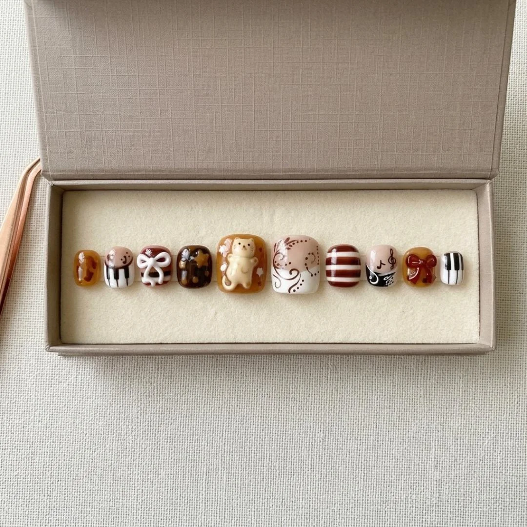 press on nails, custom press on nails, fake nails, Nails Art, stained glass nails, gold press on nails, 3d press on nails, luxury press on nails, handmade press on nails