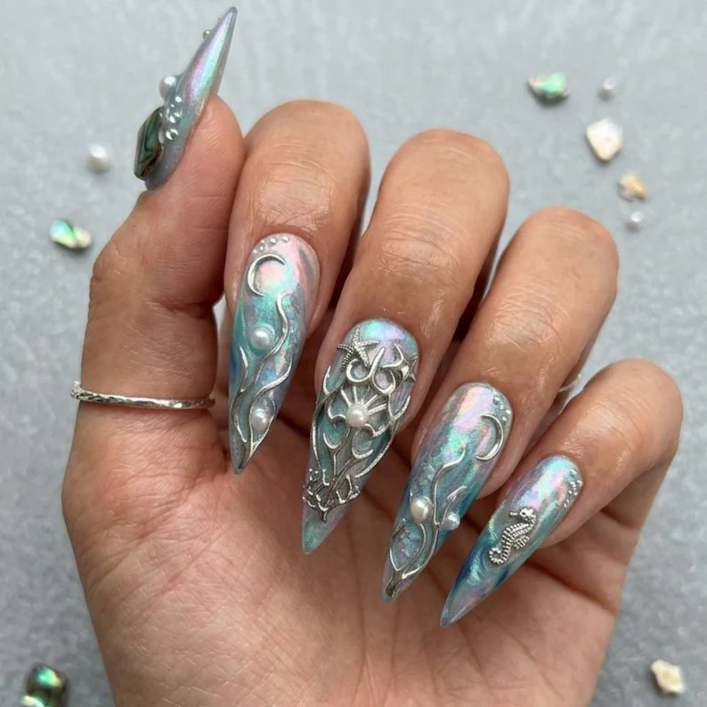 silver chrome stiletto, luxury handmade mani, press on nails, custom press on nails, fake nails, Nails Art, stained glass nails, gold press on nails, 3d press on nails, luxury press on nails, handmade press on nails