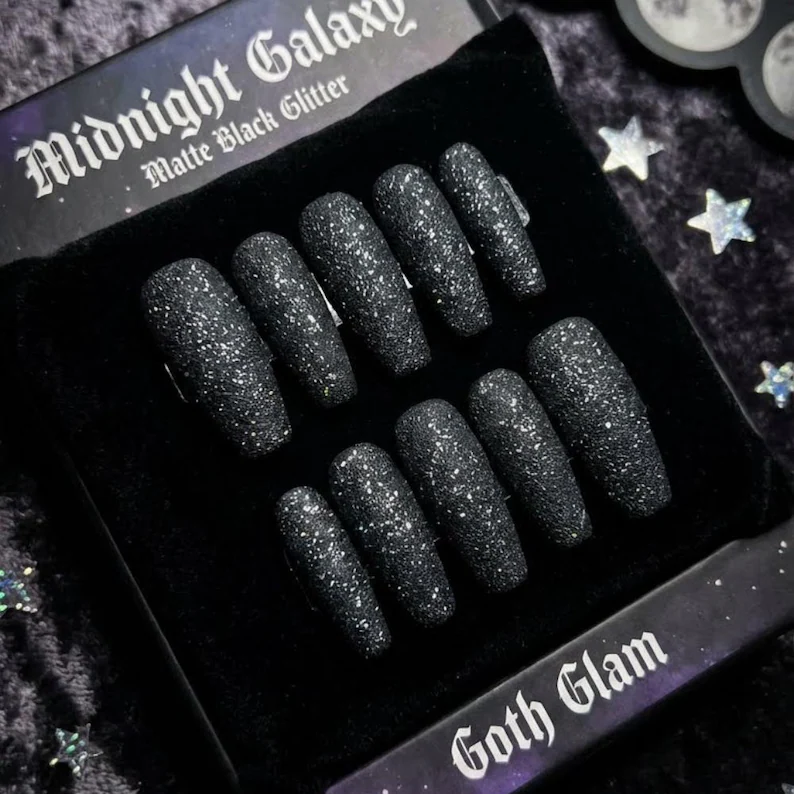 goth glam nails, press on nails, custom press on nails, fake nails, Nails Art, stained glass nails, gold press on nails, 3d press on nails, luxury press on nails, handmade press on nails