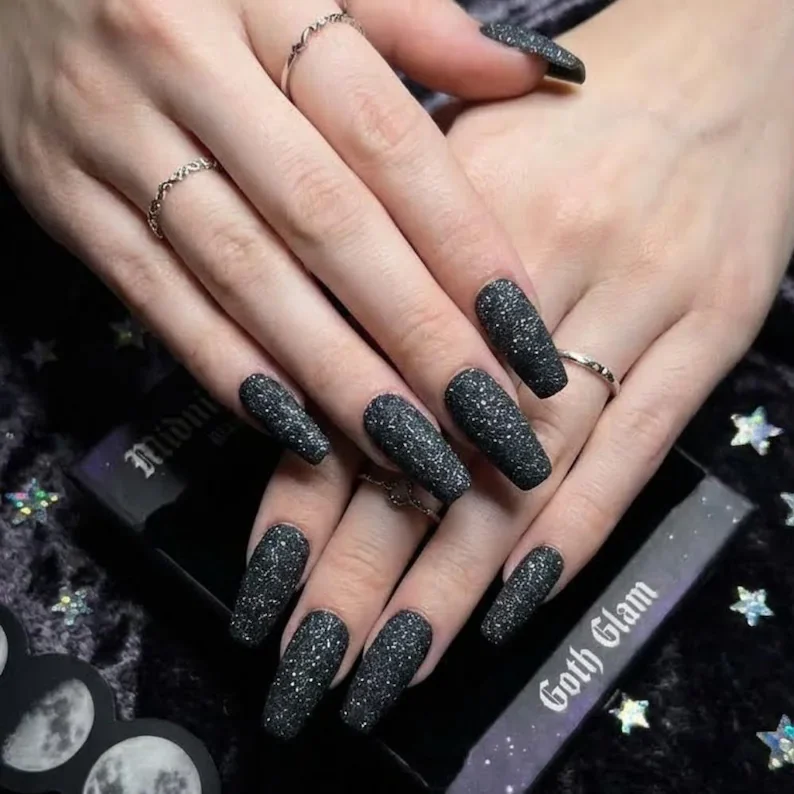 goth glam nails, press on nails, custom press on nails, fake nails, Nails Art, stained glass nails, gold press on nails, 3d press on nails, luxury press on nails, handmade press on nails