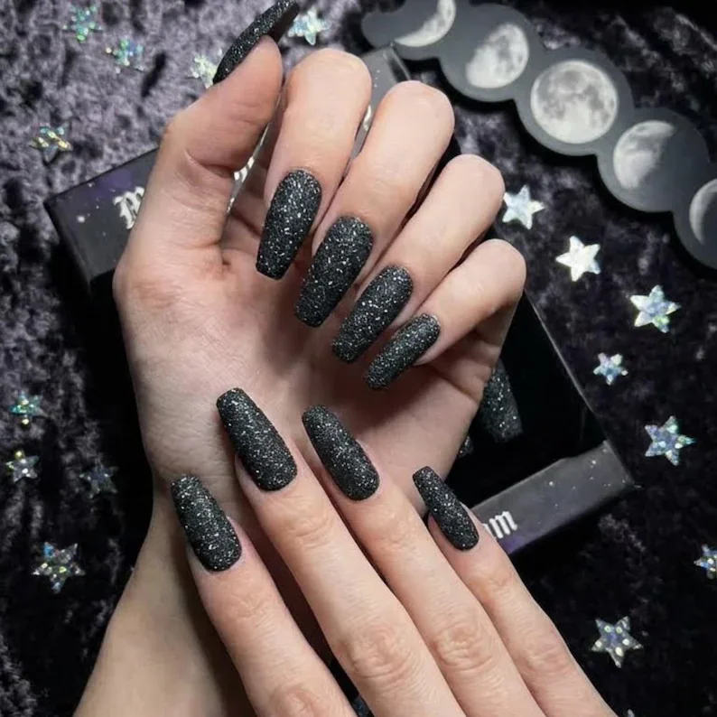 glitter press on, matte black nails, press on nails, custom press on nails, fake nails, Nails Art, stained glass nails, gold press on nails, 3d press on nails, luxury press on nails, handmade press on nails