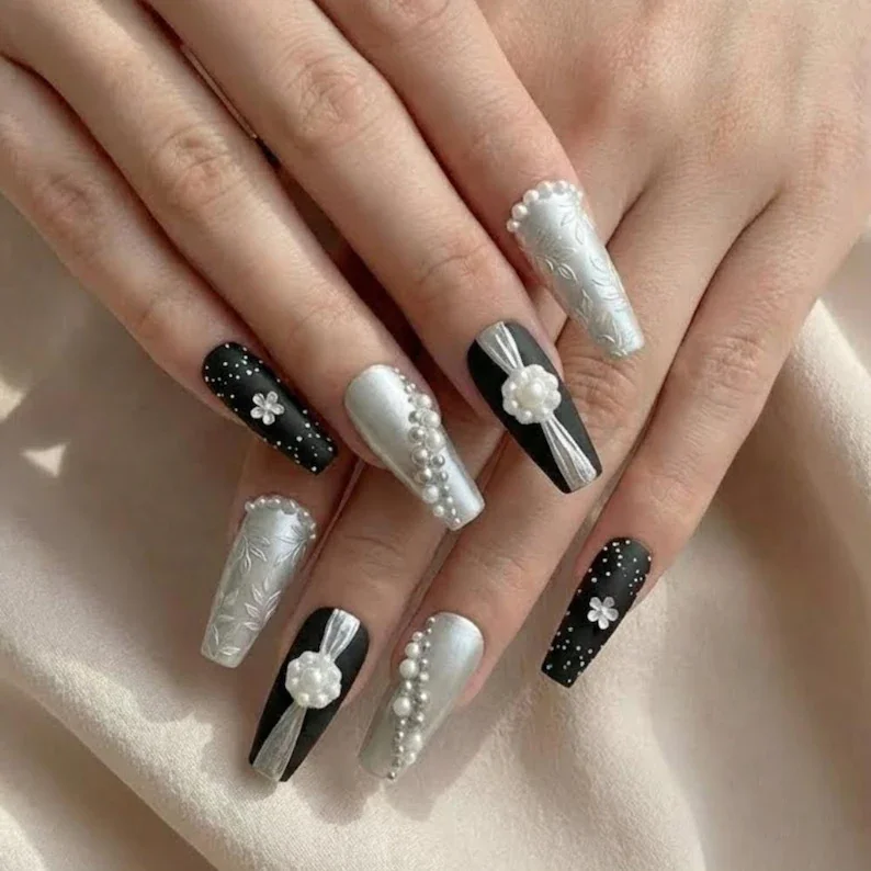 midnight pearl nails, silver 3D press-on, press on nails, custom press on nails, fake nails, Nails Art, stained glass nails, gold press on nails, 3d press on nails, luxury press on nails, handmade press on nails