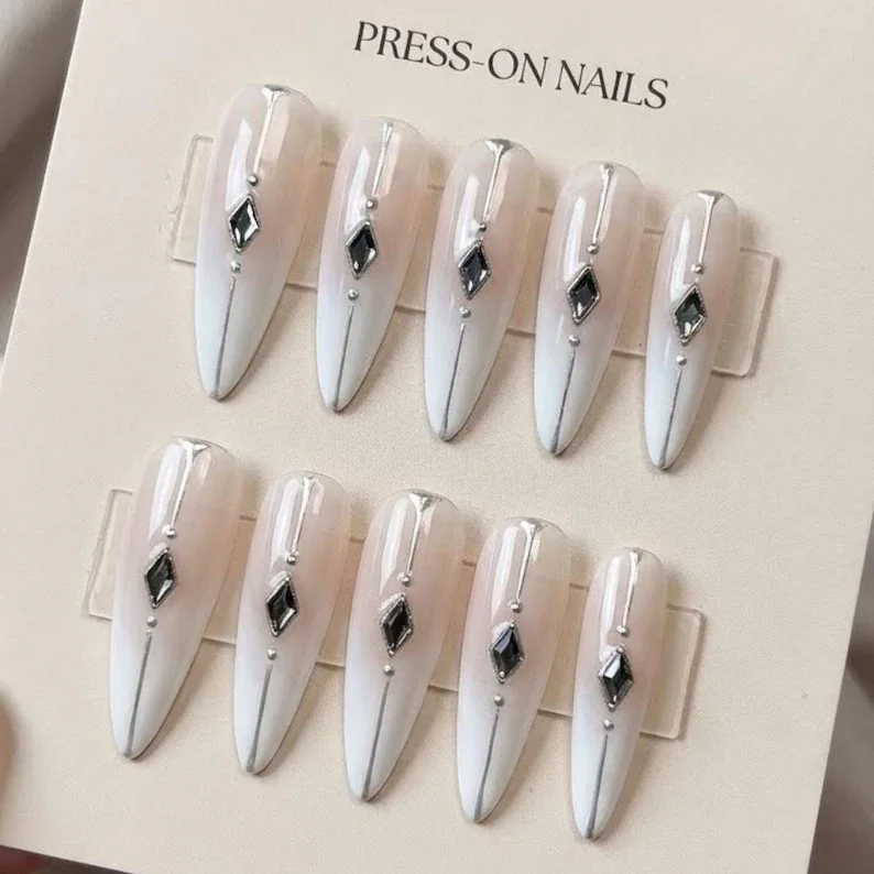 press on nails, wedding nail set, custom press on nails, fake nails, Nails Art, stained glass nails, gold press on nails, 3d press on nails, luxury press on nails, handmade press on nails