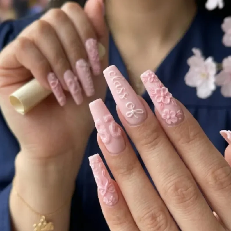 press on nails, custom press on nails, fake nails, Nails Art, stained glass nails, gold press on nails, 3d press on nails, luxury press on nails, handmade press on nails
