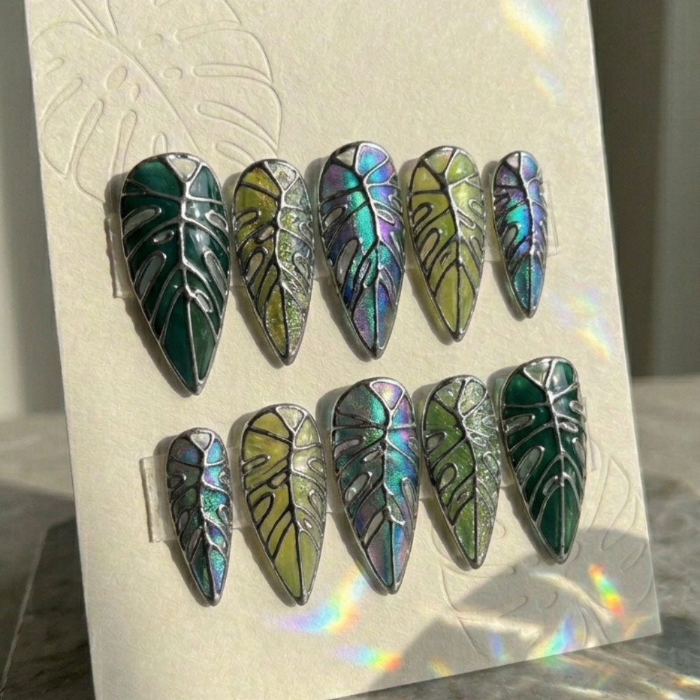 handmade reusable, luxury press on, press on nails, custom press on nails, fake nails, Nails Art, stained glass nails, gold press on nails, 3d press on nails, luxury press on nails, handmade press on nails