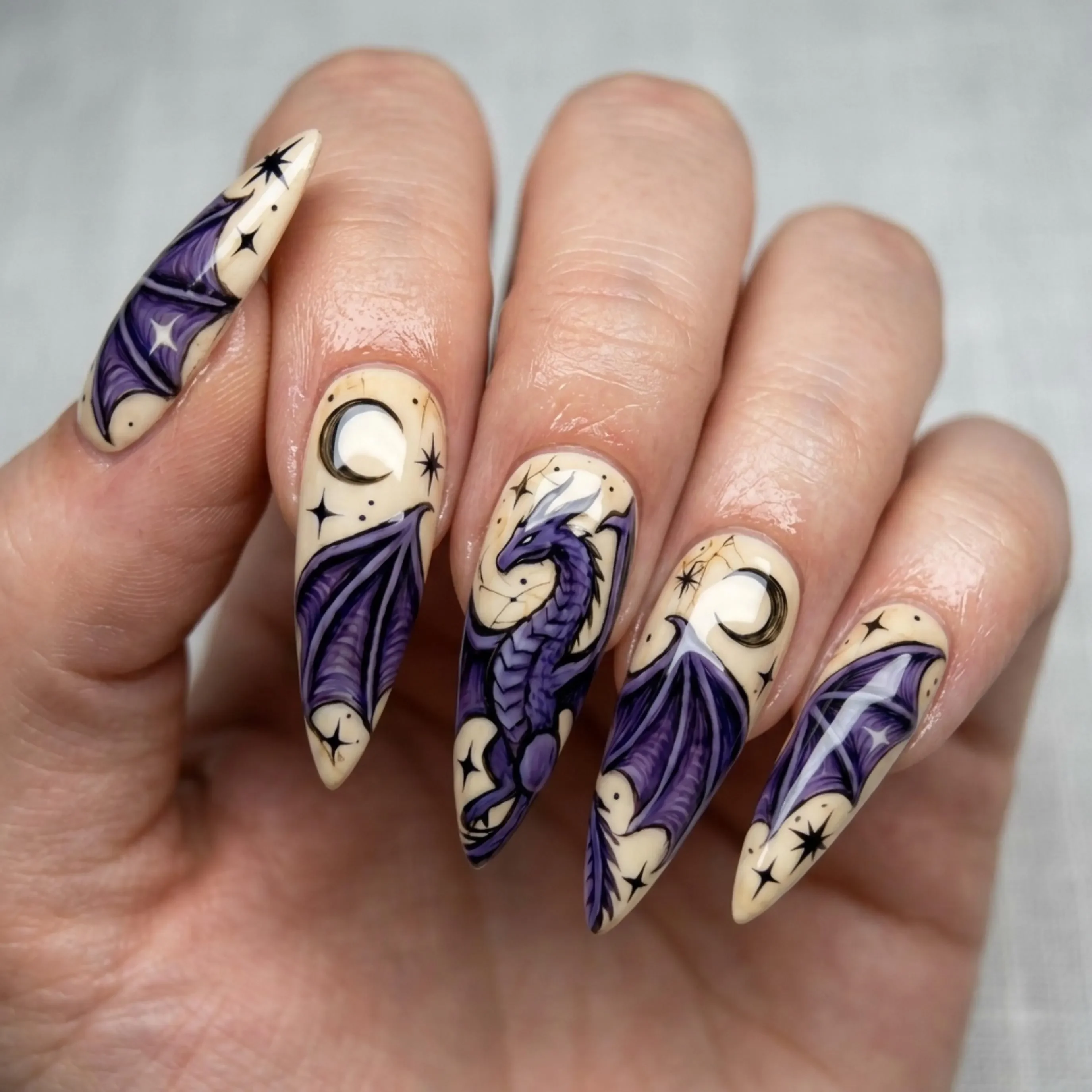 press on nails, custom press on nails, fake nails, Nails Art, stained glass nails, gold press on nails, 3d press on nails, luxury press on nails, handmade press on nails