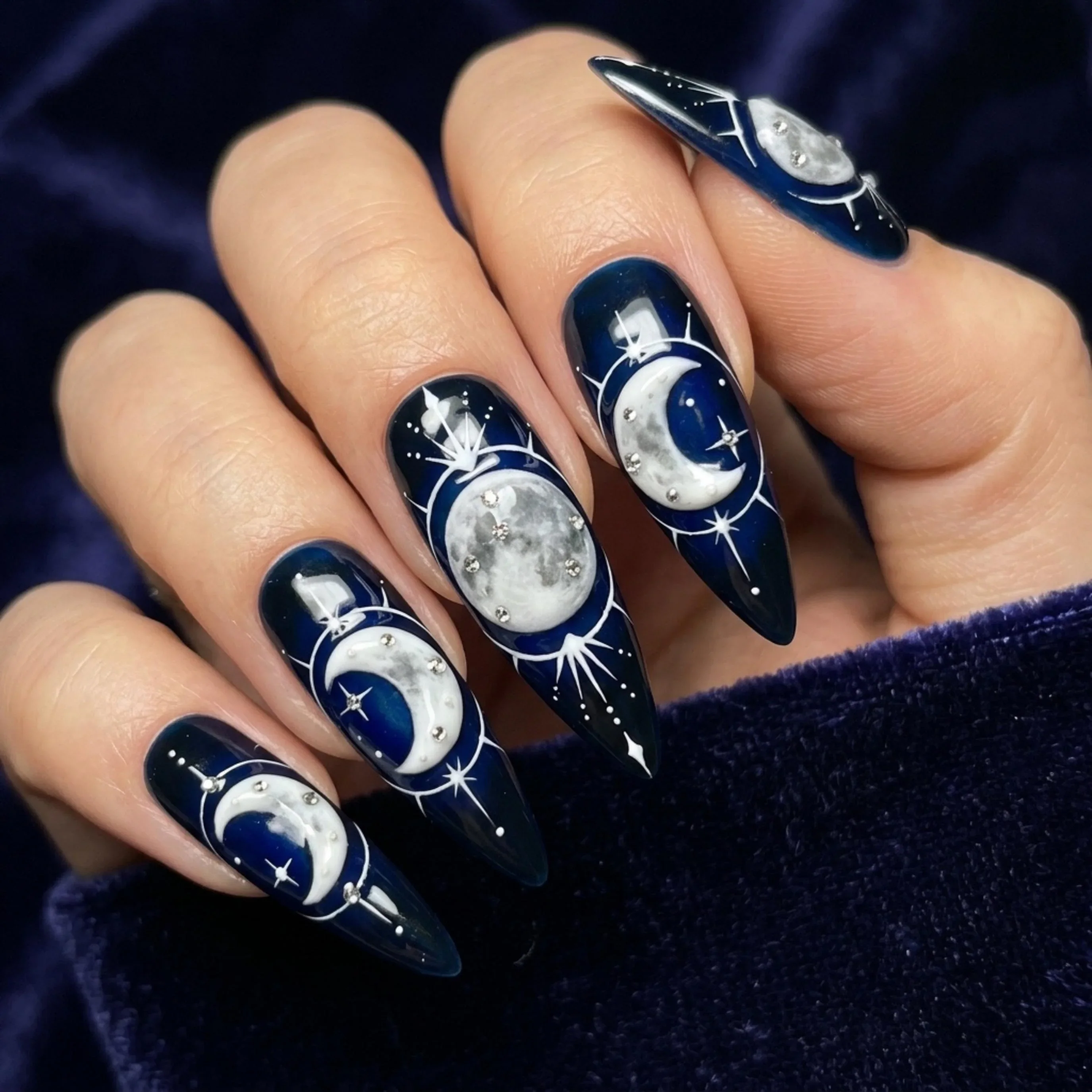 press on nails, custom press on nails, fake nails, Nails Art, stained glass nails, gold press on nails, 3d press on nails, luxury press on nails, handmade press on nails