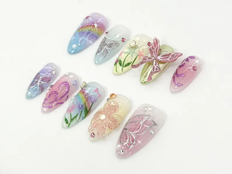 press on nails, custom press on nails, fake nails, Nails Art, stained glass nails, gold press on nails, 3d press on nails, luxury press on nails, handmade press on nails
