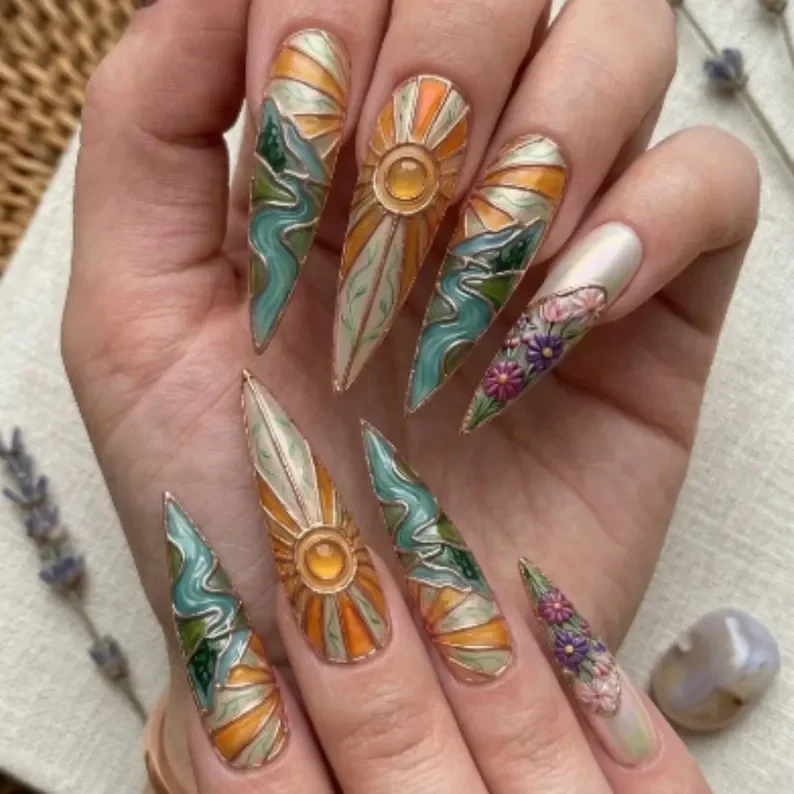 rose gold nails, cloisonné nails, press on nails, custom press on nails, fake nails, Nails Art, stained glass nails, gold press on nails, 3d press on nails, luxury press on nails, handmade press on nails