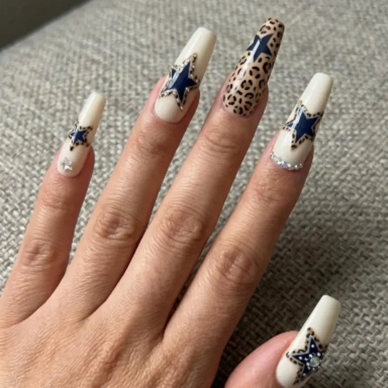 press on nails, custom press on nails, fake nails, Nails Art, stained glass nails, gold press on nails, 3d press on nails, luxury press on nails, handmade press on nails