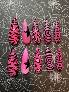 press on nails, custom press on nails, fake nails, Nails Art, stained glass nails, gold press on nails, 3d press on nails, luxury press on nails, handmade press on nails