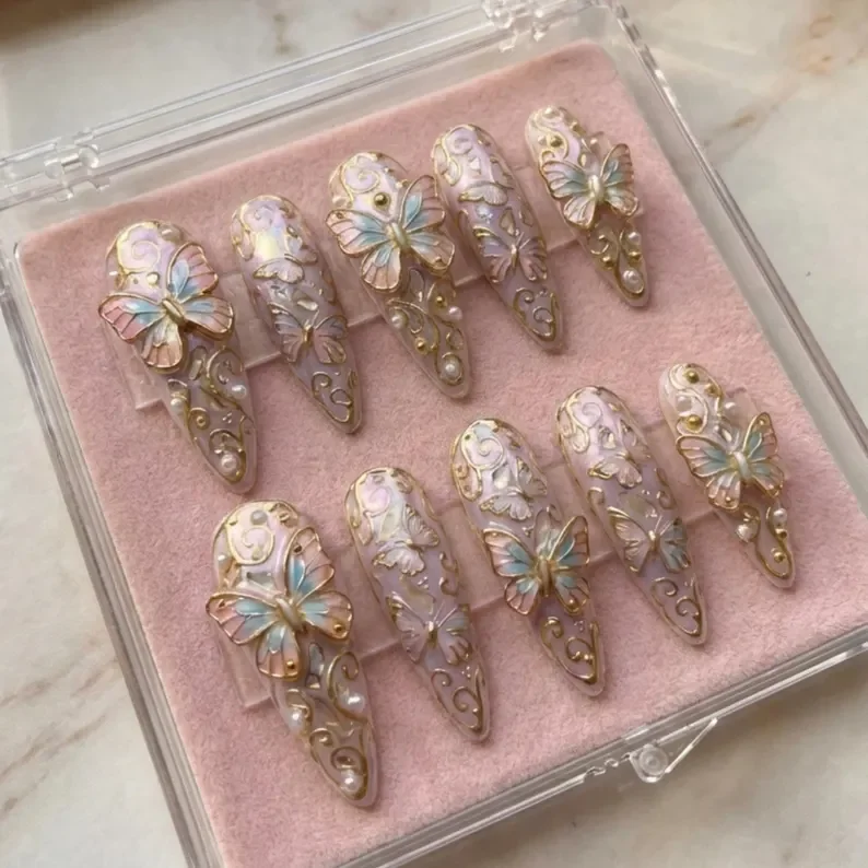 press on nails, custom press on nails, fake nails, Nails Art, stained glass nails, gold press on nails, 3d press on nails, luxury press on nails, handmade press on nails