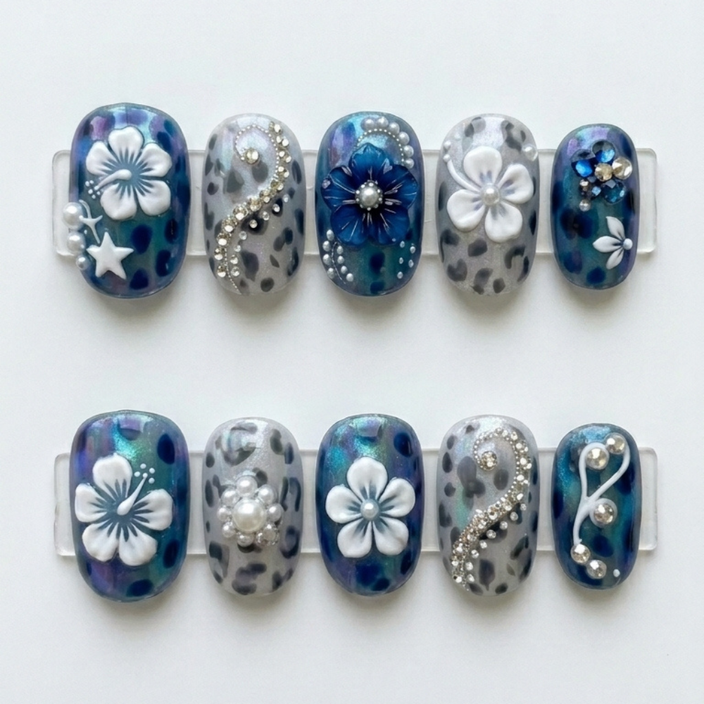 press on nails, custom press on nails, fake nails, Nails Art, stained glass nails, gold press on nails, 3d press on nails, luxury press on nails, handmade press on nails